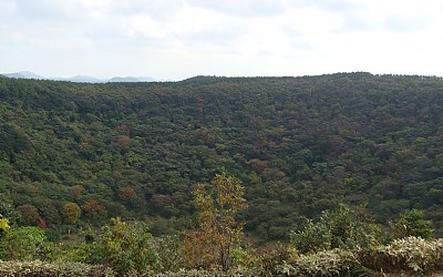 제주도 산굼부리 분화구