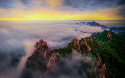 광복 80주년 도봉산의 일출