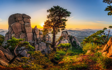 자운봉의 아침햇살