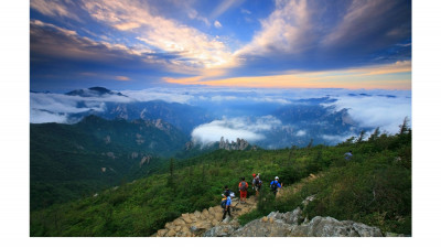 설악을 굽어보다(설악산)