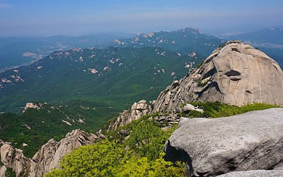 북한산 불탄일(佛誕日)