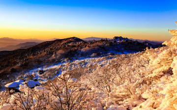 중봉에서 내려오는길에서