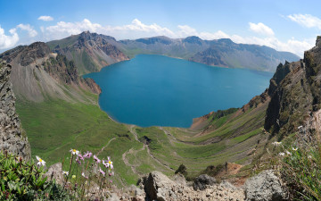 백두산의 여름 청석봉 근처