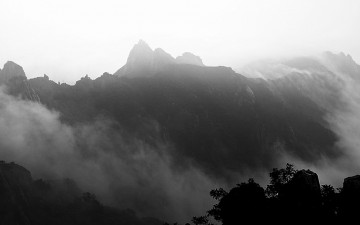 한발 늦은 산행