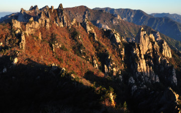 공륭능선의 가을