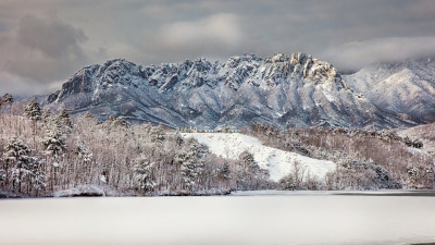 울산암