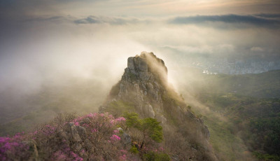 의상봉에서 무명 릿지을 보다 - 금정산